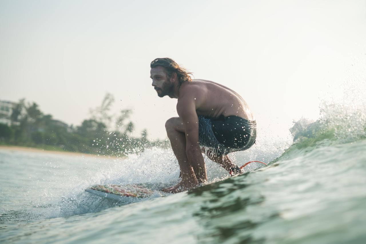 Ocean Bay Surf Resort Weligama Esterno foto