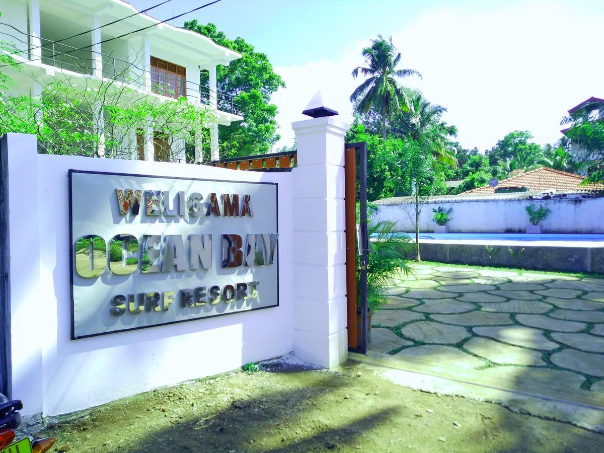 Ocean Bay Surf Resort Weligama Esterno foto