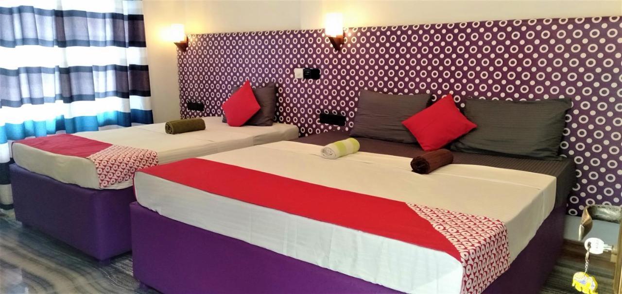 Ocean Bay Surf Resort Weligama Esterno foto